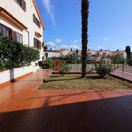 Holiday home In - Istrien 9919 *